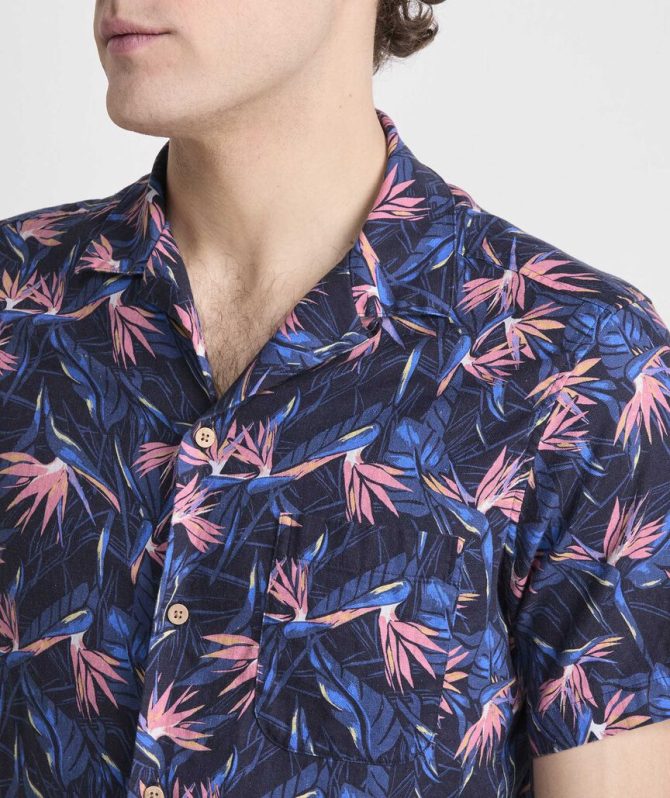 Birds of Paradise Linen Blend Short-Sleeve Cabana ShirtBirds of Paradise Linen Blend Short-Sleeve Cabana Shirt - Image 6