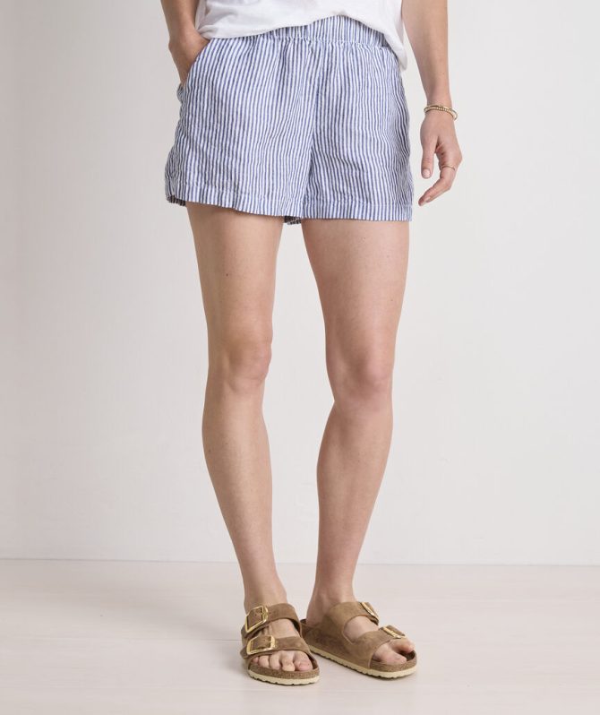 Linen Pull-On ShortsLinen Pull-On Shorts