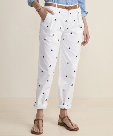 Embroidered Relaxed ChinoEmbroidered Relaxed Chino